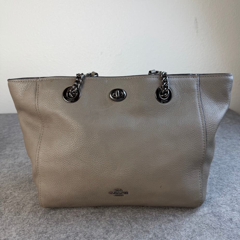 Coach Turnlock Tote Bag Purse Stone Taupe Pebbled Leather Chain Pewter Hardware